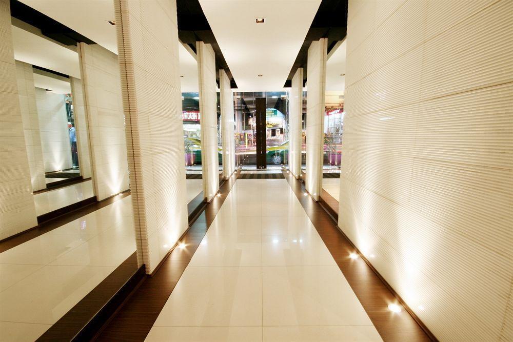 בנגקוק Grand Inn Hotel מראה חיצוני תמונה
