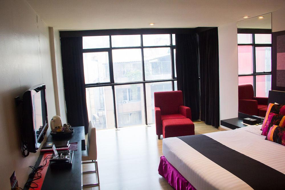 בנגקוק Grand Inn Hotel מראה חיצוני תמונה