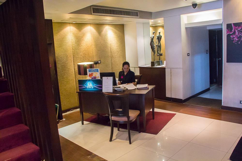 בנגקוק Grand Inn Hotel מראה חיצוני תמונה
