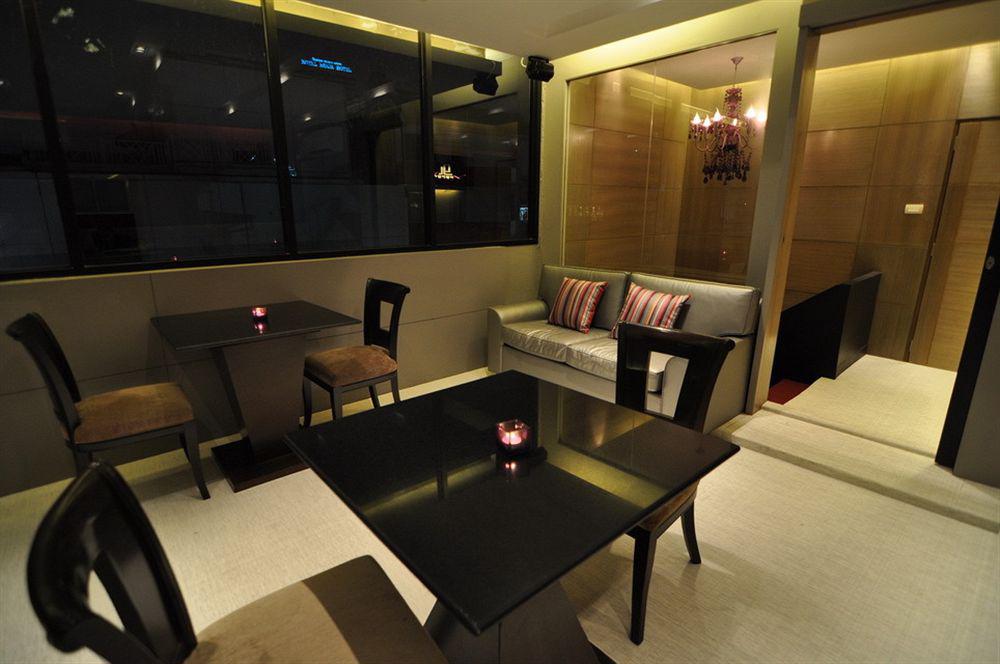 בנגקוק Grand Inn Hotel מראה חיצוני תמונה